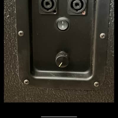 Fearless F-112 bass cabinet image 2