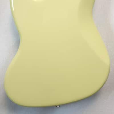 Fender Player II Jazz Bass®, Rosewood Fingerboard, Hialeah Yellow image 10