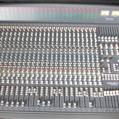 Soundtracs Topaz Project 8 - analog mixing console image 1
