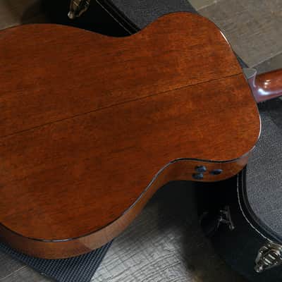 2013 Martin 000-18E Retro Acoustic Guitar Natural + OHSC image 13