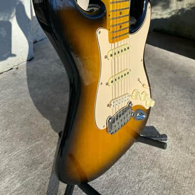 G&L Legacy USA 2010 - 2017 - Sunburst image 13