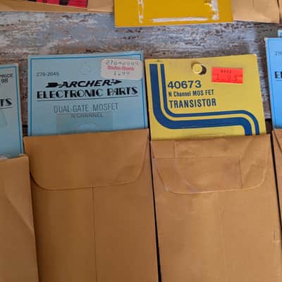 Vintage NOS Transistor Component Lot image 3
