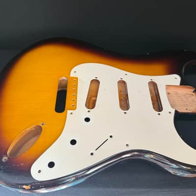 🔥 Fender Custom Shop 1957 Stratocaster Relic Body – Chocolate Burst – COA & Neck Plate 🔥 image 2