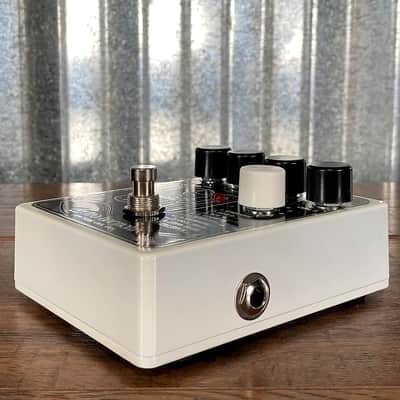 Electro-Harmonix EHX STRING9 String Ensemble Synth Guitar Effect Pedal image 3