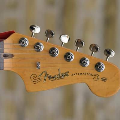 Fender American Professional Classic Jazzmaster® - 3-Color Sunburst image 2
