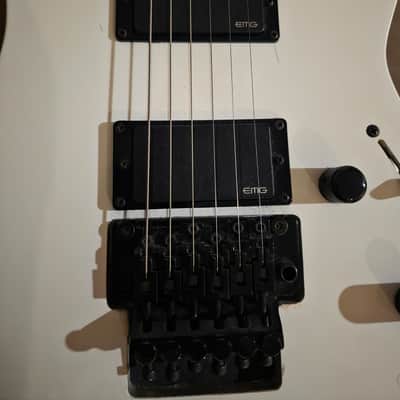 ESP LTD M-1000 Deluxe 2013 - Gloss White image 5