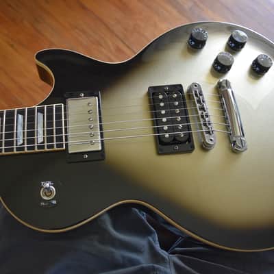 Gibson Adam Jones Les Paul Standard, 2023, OHSC & paperwork, Great player image 14