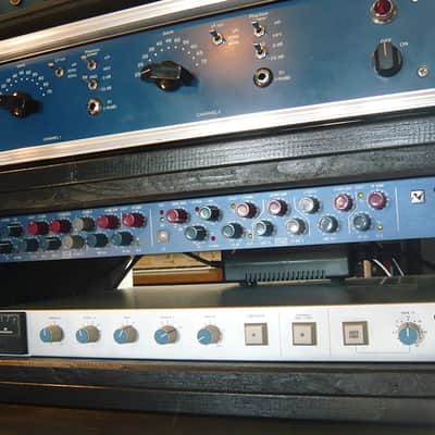 Solid State Logic XLogic G Series 1U Stereo Compressor 2014 - 2021 - Silver image 1