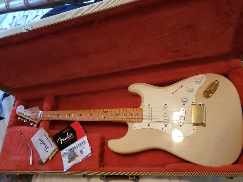 Fender American Vintage '57 Stratocaster 1985 - 1989 (Corona | Reverb