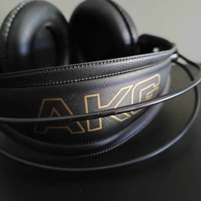 AKG K240 - Studio Semi-Open Studio Headphones image 2