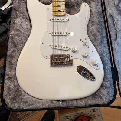 Fender USA Mod Shop Stratocaster, 2023~4, Satin Arctic White, American Vintage '61 Pickups, Modern C Neck, KIller set up, Maple Neck and Deluxe Molded Case! You'll love this first strum! image 7
