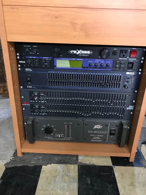 Equipment Rack Wooden 10-space rack including gear, cabling, and front/back/top covers 1990 image 1