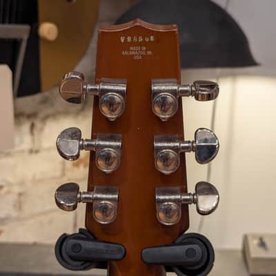 Heritage H-150CM 2005 - Amber stain image 10