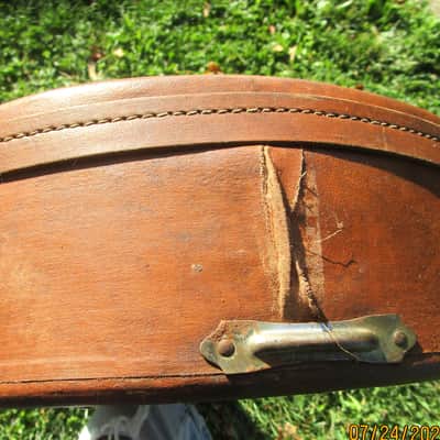 Gibson ES-140 & LG-2 3/4 Lipton Guitar Case, 1950's, Rare image 5