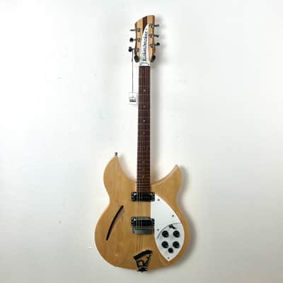 Rickenbacker 330 2022 - MapleGlo image 4