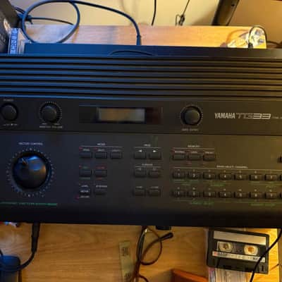 Yamaha TG33 Tone Generator 1990 - Black