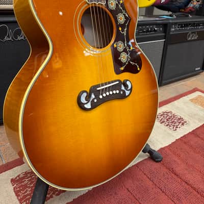 Gibson SJ-200 60's Original 2025 - present - Heritage Cherry Burst image 2