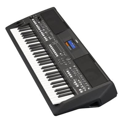 Yamaha PSRSX600 Arranger Workstation - 61 Keys image 4