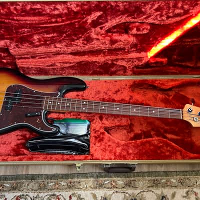 2006 Fender American Vintage Reissue 1962 Precision Bass image 5
