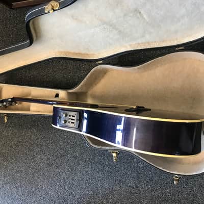 Alvarez artist 5081N acoustic electric guitar hand made in Korea 2001 in excellent condition with original alvarez branded hard case Included image 9