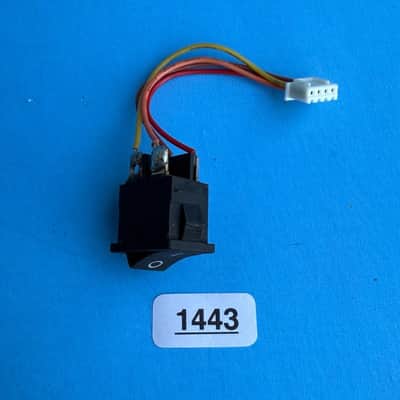 Immagine M-AUDIO Axiom 25 49 MIDI Keyboard Part: Power ON OFF Switch w/Harness - 2