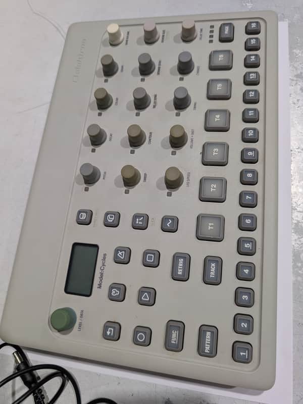 Elektron Model:Cycles Groovebox 2020 - Gray image 1