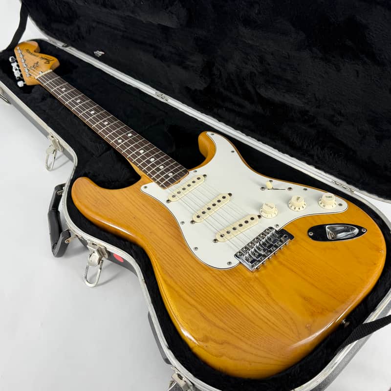 Fender Stratocaster with Rosewood Fretboard