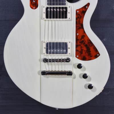 Eastman Juliet PB Electric Guitar – Boutique Offset w/ Bare Knuckle Pickup, Okoume Body, Premium Gig Bag image 4