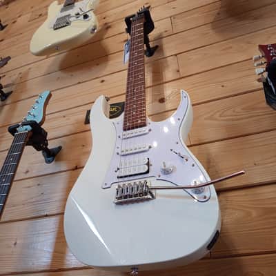 IBANEZ GRG140WH - White image 11