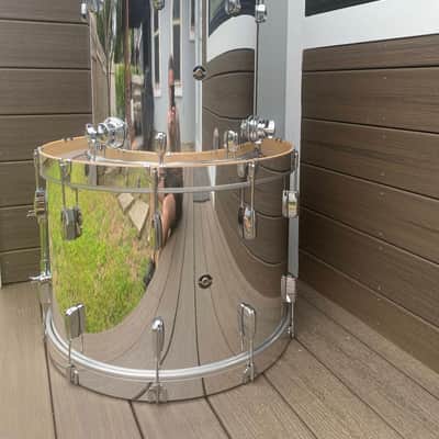 Q Drum Co. Chrome Over Maple Custom Drum Set (24x16", 13x9", 16x16") image 2