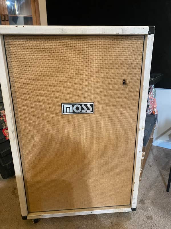 Moss 6x12 Guitar Cabinet Rare Monster Kraken 6x12 2000 - White image 1