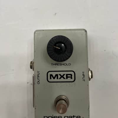 MXR Noise Gate Line Driver Rare Vintage 1980 Block Logo Guitar Effect Pedal image 2