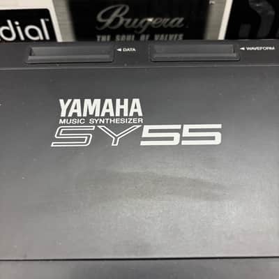 Yamaha SY55 1980s Synthesizer image 3