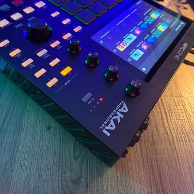 Akai MPC One Standalone MIDI Sequencer 2020 - Present - Black image 6