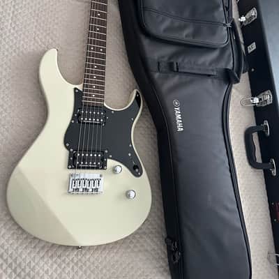 Yamaha Pacifica 120H Vintage White mit Seymour Duncan Hot Rodded Humbucker Set image 5