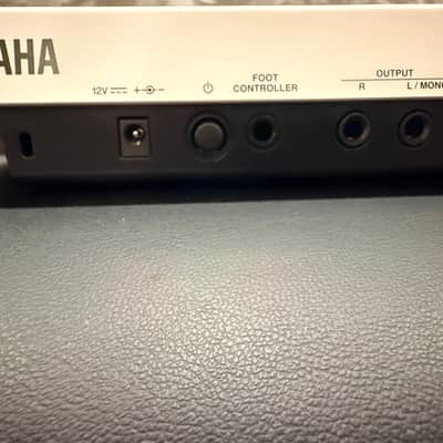 Yamaha Reface CS Virtual Analog Synth - White - Excellent Condition image 7