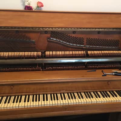 Jacob Doll & Sons Upright Piano 1913 Light Brown (worn) image 4