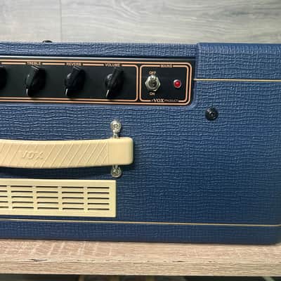 VOX AC10 Custom 10W 1x10 Limited-Edition Tube Guitar Combo Amp Blue/Cream AC10C1 #2492 image 10