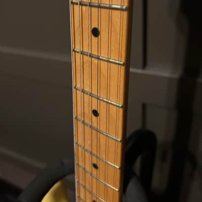 Fender Player Stratocaster with Maple Fretboard 2018 - 2024 - Buttercream image 5