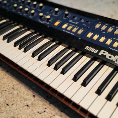 Korg PolySix - ModyPoly HiRes, Synthronics KLM-367