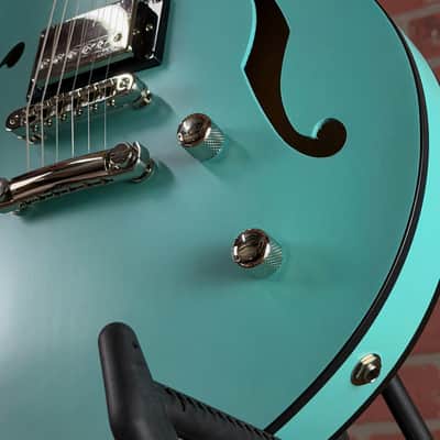 Godin Montreal Premiere HT Semi-Hollow Electric Guitar - Laguna Blue image 6