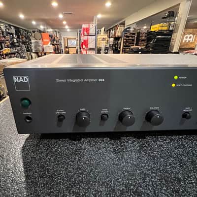 NAD Stereo Integrated Amplifier 304 image 4