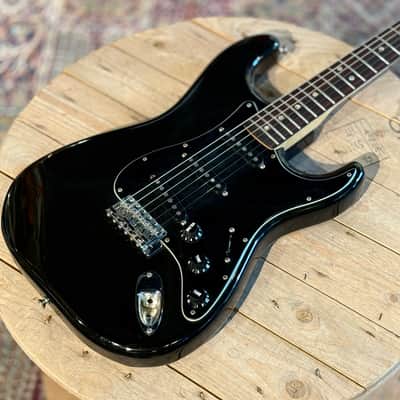 Fender Stratocaster 1977 - Black image 11