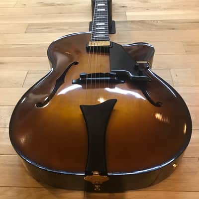 Hofner Chancellor 2007 Violin Burst image 6