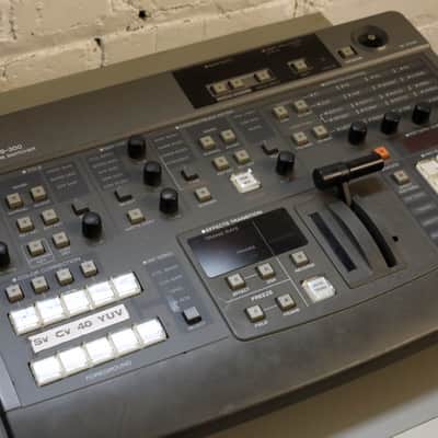 Rare FX-Expanded Sony DFS-300 DVE Video FX unit SYNTH DME image 5