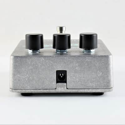 ELECTRO HARMONIX STEREO PULSAR image 8