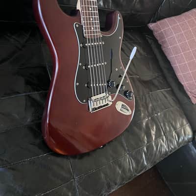 Squier Stratocaster 2004-2007 - Walnut image 3
