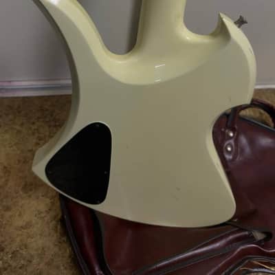 Fernandes MB-80 1980s - White MockingBird bass guitar image 13