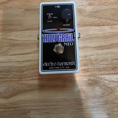 Electro-Harmonix Holy Grail Neo Reverb Guitar Effects Pedal w/ Box & Power Supply image 3
