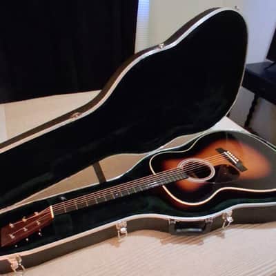 Martin OM-28 2022 - Sunburst image 3